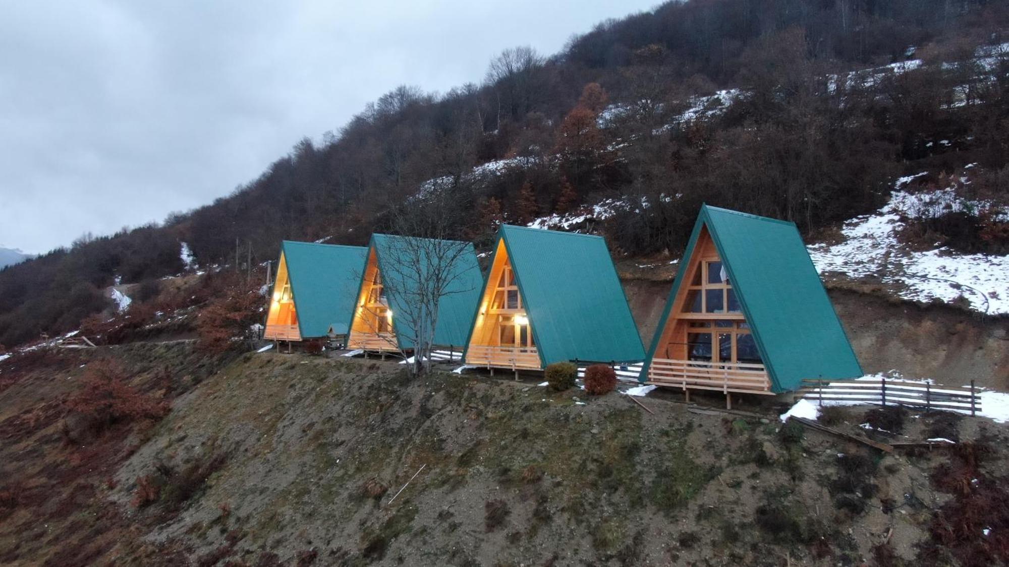 Suncani Brijeg Eco Village Plav Bagian luar foto