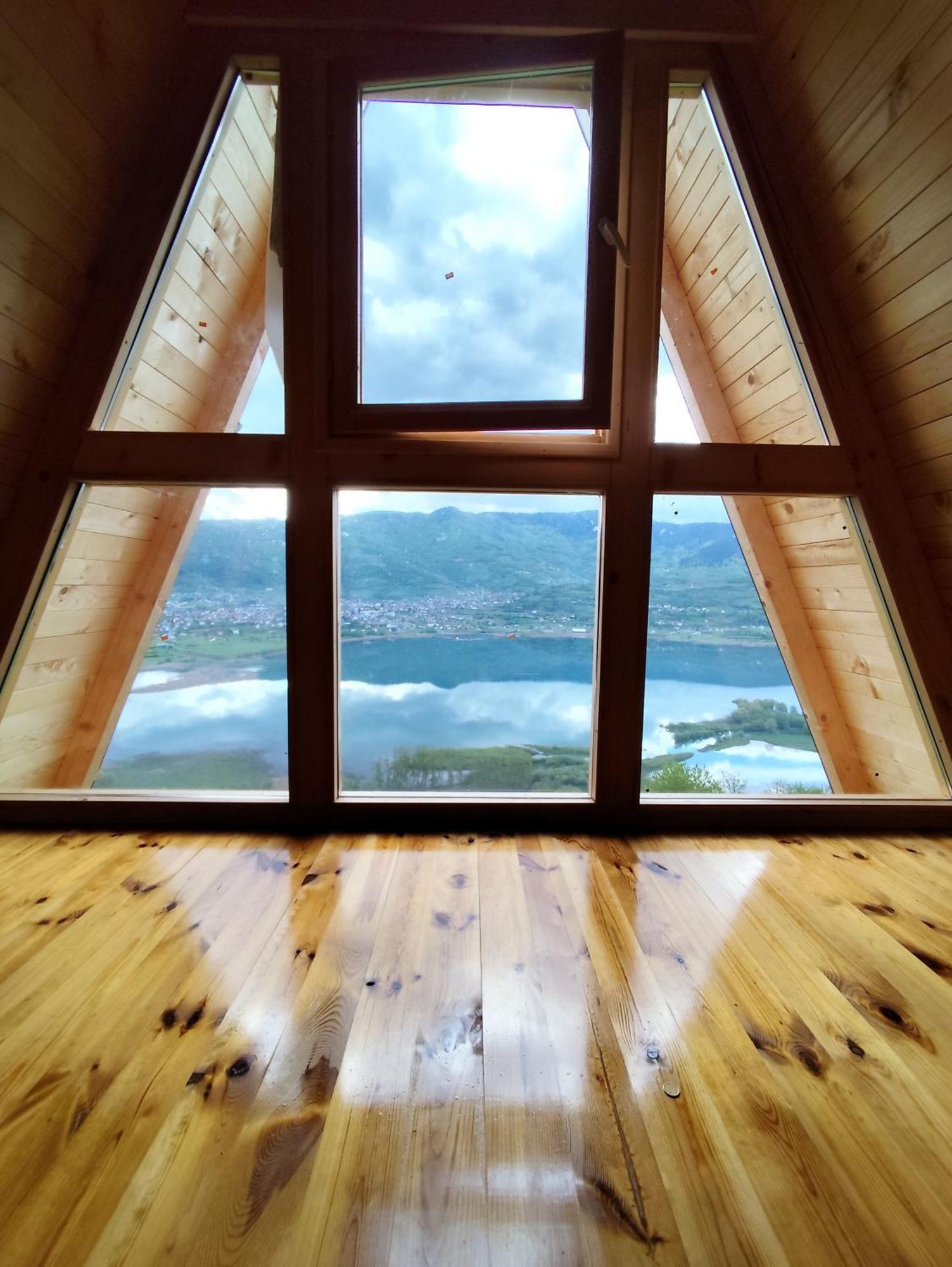 Suncani Brijeg Eco Village Plav Bagian luar foto